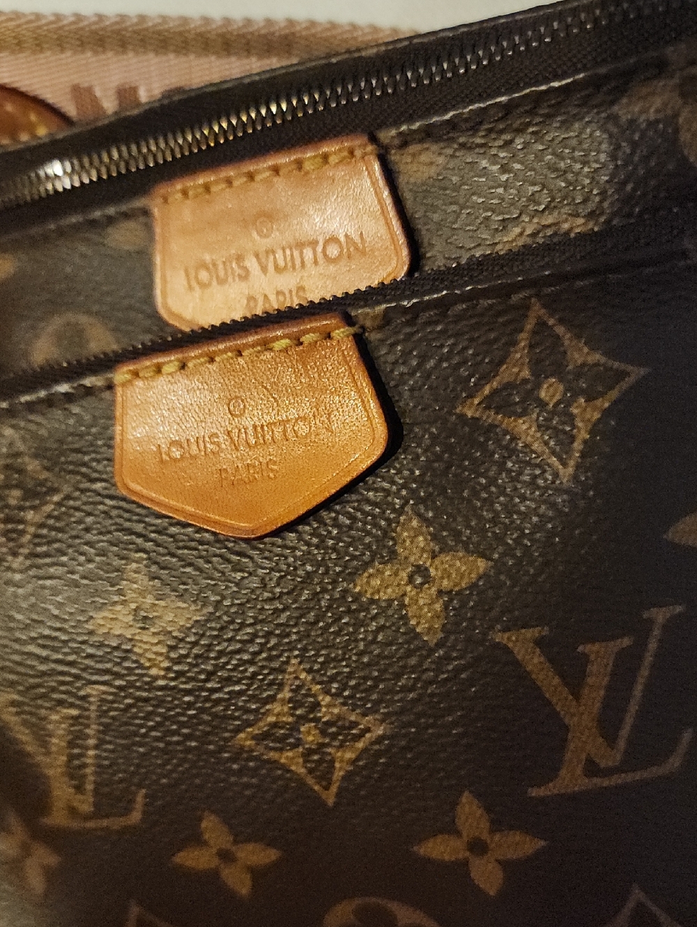 LV Louis Vuitton Multi Pochette Accessoires Khaki Monogram M44813 MSRP $2890 - Picture 12 of 16